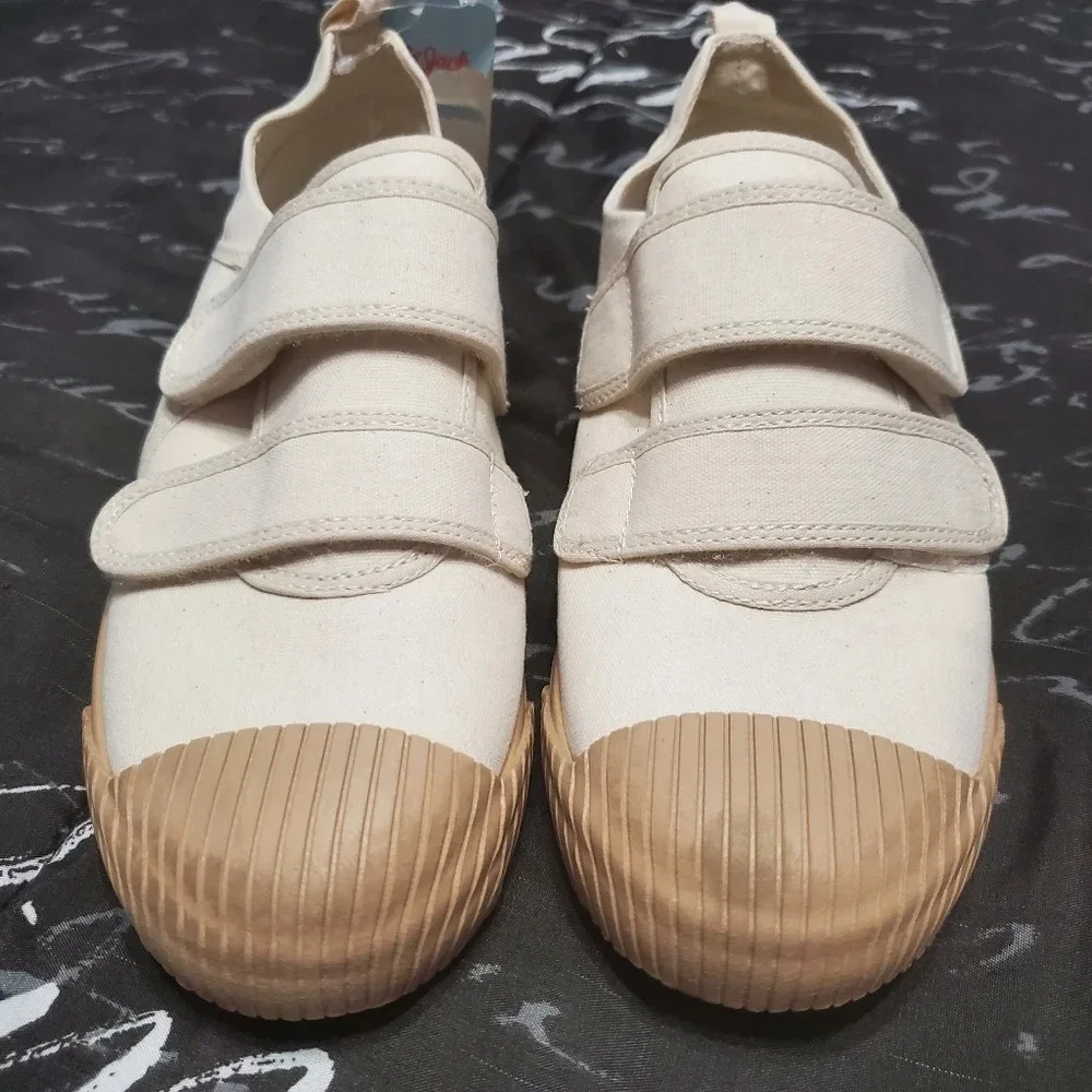 Cat & Jack Haven Sneakers Off White SZ 2